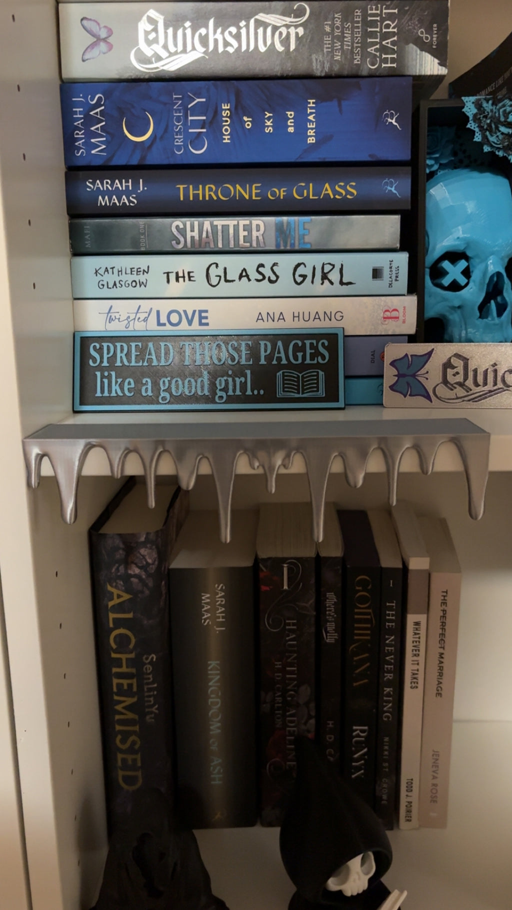 Bookshelf Drip Decor
